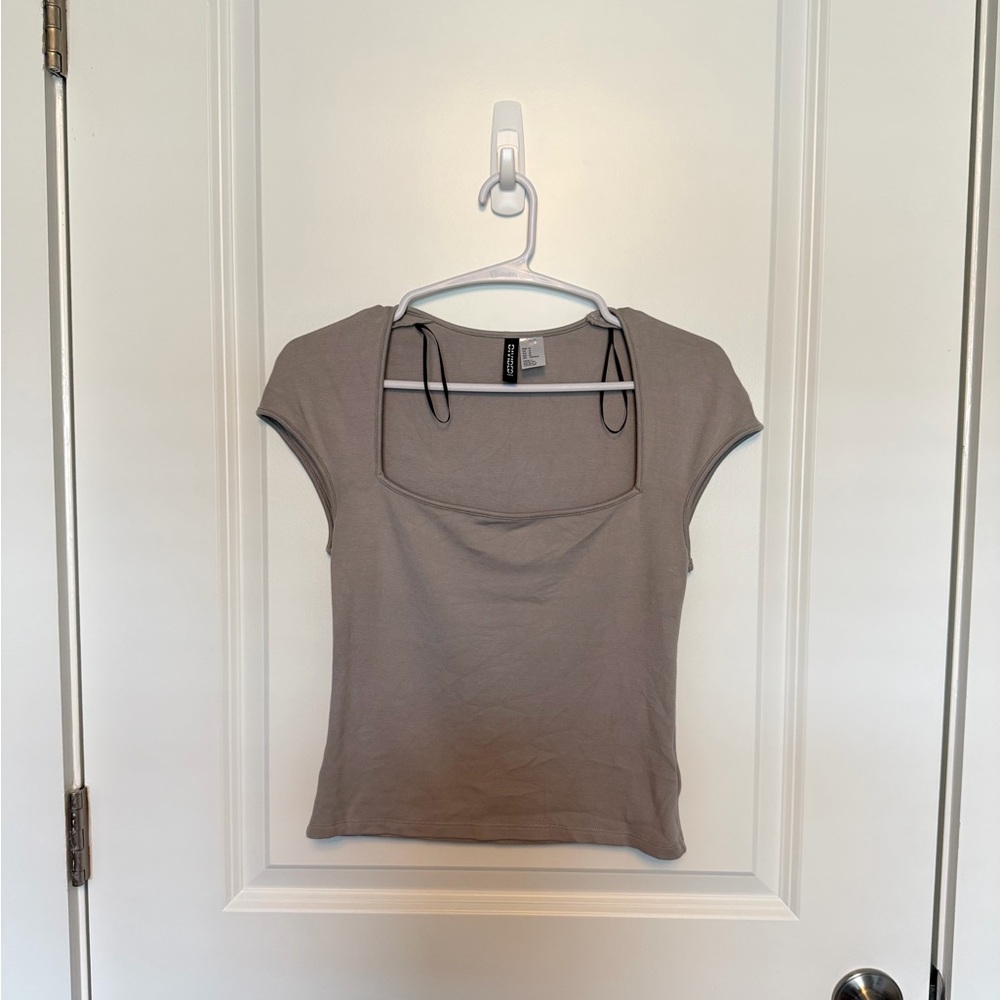 H&M Square Neck Cap Sleeve Tee